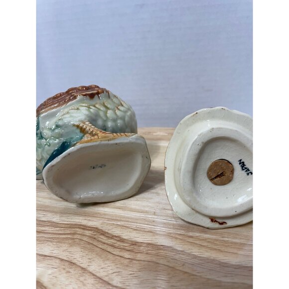 Rooster Chicken Hen Salt Shaker Container Open Storage Area - Picture 5 of 10